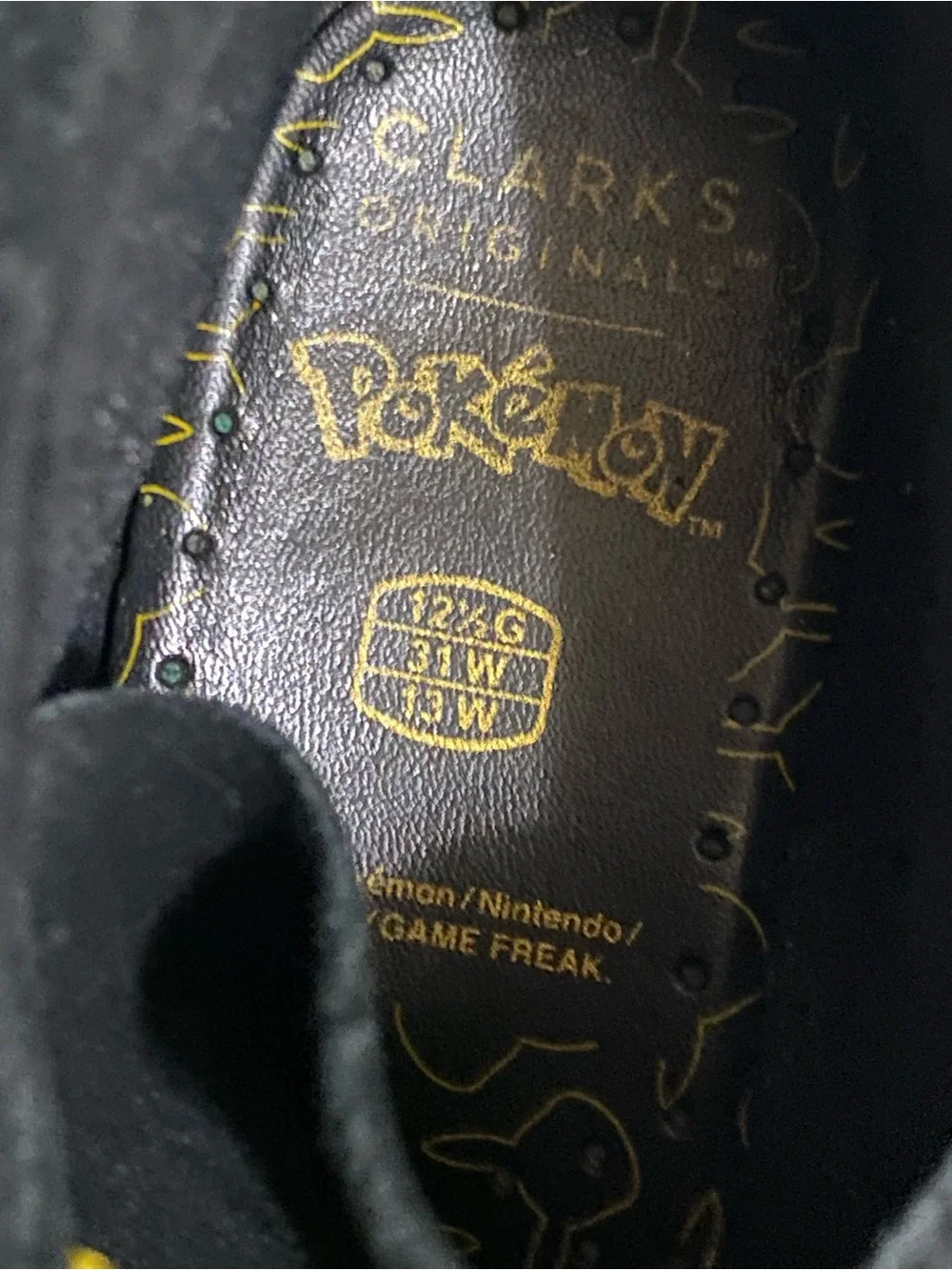 Clarks Original Pokemon Wallabee Mist Pikachu Suede Black Boot Shoe Kids US 13W